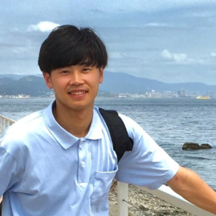 メンバー1の顔写真（差し替え）