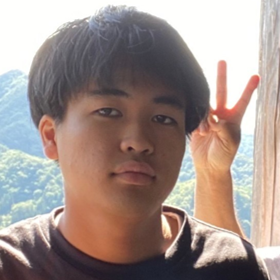 メンバー1の顔写真（差し替え）